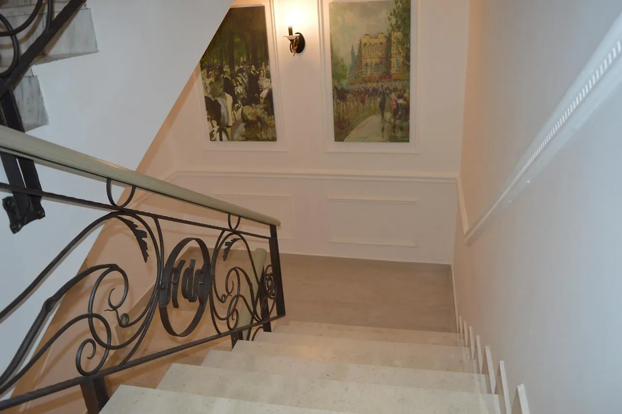 Vila Ada Hotel Tirana 3*,  Albânia